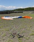 湘南の空に風を受けて飛ぶ！ サザンオールスターズの曲の舞台、茅ヶ崎の海上を “絶景空中散歩”  注目のアクティビティ「モーターパラグライダー」【動画あり】の画像004