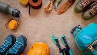登山の持ち物リスト|日帰りの山登りで揃えたい装備や便利グッズ