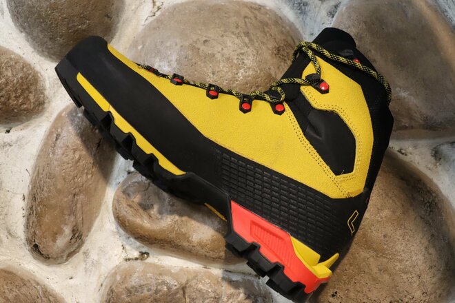 【ショップ店員に聞く！イチ推しアウトドアギア】岩場も縦走も安心してカバーできる登山靴がコレ！  ガッチリ系＆ライト系の2モデル〈石井スポーツ 登山本店 vol.3〉の画像003