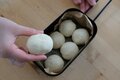 ”袋でこねる”だけ！  子どもと一緒に作れるお手軽「メスティンちぎりパン」【季節の外ごはん vol.33】の画像007