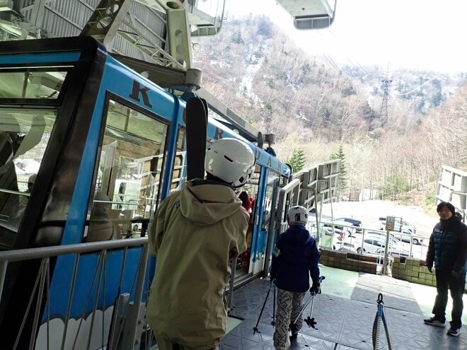 【スキー】シーズン最後の滑り込み！  実は“まだ滑走可能”な「大雪山層雲峡 黒岳スキー場」へ！  2026年｜北海道の画像007