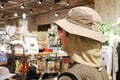 【ショップ店員に聞く！ イチ推しアウトドアギア】キーワードは「着る防虫」　防虫素材採用のハットとアームカバーがまだまだ活躍します！〈WILD-1 ゆめが丘ソラトス店 vol.3〉の画像006