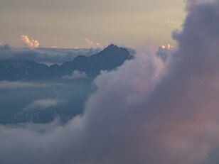 今年の梅雨はどうなる？ 活用するべき「意外な指標」【山の天気 vol.2】