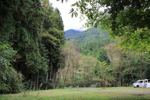 キャンプ芸人ヒロシ・じゅんいちダビッドソンも訪問！  リピーターも集まる「奥秋テント村」オーナーを直撃インタビュー！「キャンプ場運営のホンネ」とは？