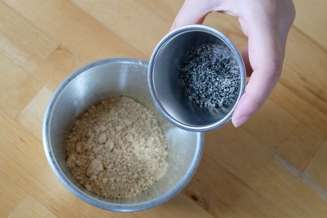 見た目はじゃがいもなのに食べるともちもち！  韓国で人気のおやつ「カムジャパン」をアウトドアでも楽しもう！の画像008