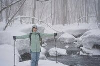 「雪の青森って、素敵だね！」 白銀の奥入瀬渓流をスノーシューで散策し、冬だけの大自然アート「氷瀑」を鑑賞する【「奥入瀬渓流ホテル」滞在型満喫プラン】