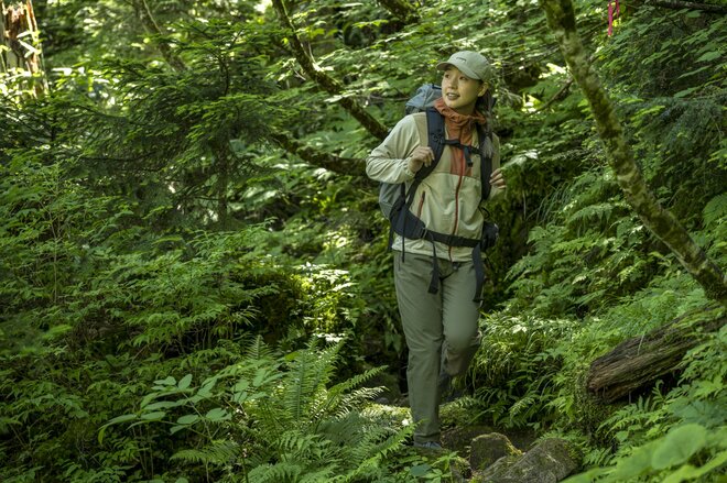 【秋のウェア選びは汎用性がカギ】山でも街でも頼れる！ コロンビア「ライトキャニオン」を試してみたの画像004