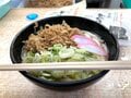 『クッキングパパ』も絶賛！　知る人ぞ知る北九州・小倉駅ホーム「行列のできる立ち食いうどん」かしわうどん【実食＆調理レポ】の画像001