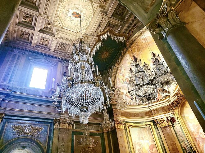 結婚式場としても人気「シャンデリアの教会」も！  古代ローマの息吹が残るチェリオの丘で考古学散策【ブーツの国の街角で vol.45】の画像010