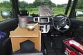 軽ワゴンで10年「車中泊」のワザ！ 「リビング＆ベッド」スペース確保で “快適部屋” を創出！  今が最善「レイアウト公開」の画像002