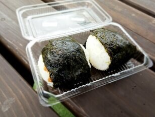 幻のコシヒカリ『雪ほたか』 道の駅 川場田園プラザ「かわばんち」で味わう “皇室献上米おにぎり” は納得の美味しさ【群馬県 川場村】