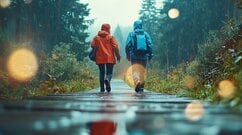 登山用レインウェアおすすめ20選｜準備は必須？雨の日以外はいらない？