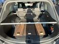 超カンタン “2段式” が使いやすい！  クルマの荷室「デッドスペース活用」DIY術！  釣り好きライターが実践する「長尺＆ギア収納」設置とアイデア「車内レポ」の画像002