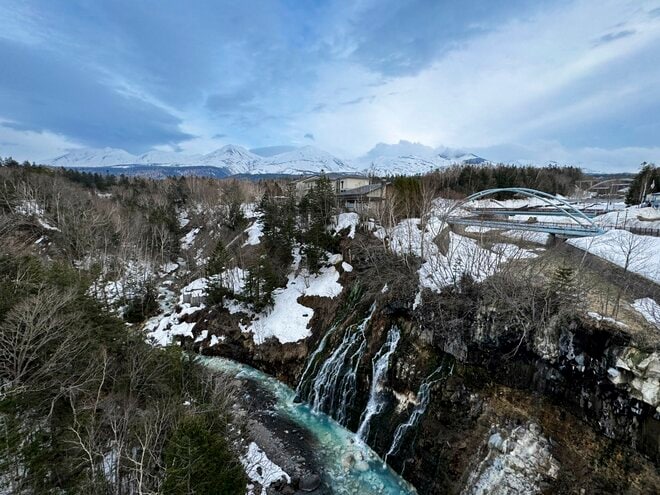 【ファミリースキー】春スキーは旭川滞在で旭岳へ！ 「狭間の時期だからこそ、リーズナブルに観光するならうってつけ」  2026年｜北海道の画像008