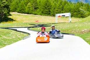 残暑とは無縁の清涼な高原リゾート「サンメドウズ清里」 標高1,900mの絶景テラス ＆ 爽快G-KART＆デイキャンプを満喫！【山梨県北杜市】