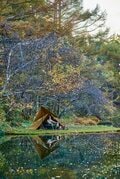 「年に数日だけの絶景！」湖面に映り込む紅葉が美しい「山奥の穴場キャンプ場」に行ってみました【絶景キャンプ場ガイド-言葉を失うほどの風景に会いに行こう- vol.25】の画像005