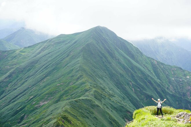首都圏からのアクセス抜群！ 日帰り登山でもアルペン気分「谷川岳」 特徴的な双耳峰で人気の百名山の画像006