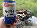 やってはいけない！ キャンプでの「春の嵐トラブル」実体験レポ「強風&突風」による「ペグ抜け・引火」＆寒暖差・ビール・花粉… ポカポカでも荒天「対策ワザ」の画像005