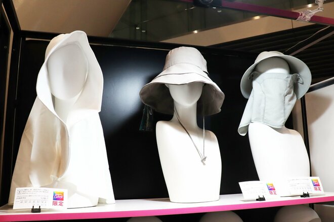 【ショップ店員に聞く！注目のアウトドアウェア】「XShelter 暑熱α」採用の帽子と日傘で頭をガード！  この夏絶対手放せない熱中症防止アイテムがコレ〈ワークマンvol.3〉の画像003