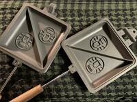 可能性は無限！  餃子、たこ焼きからアヒージョまで！  ホットサンドメーカーの絶品アレンジレシピ！