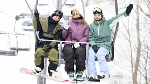 群馬県「川場スキー場」が開場35周年！ 首都圏からアクセス抜群なのに雪不足の心配いらず！【こんなに便利にアップデートされている「スキー場のいま」レポート】