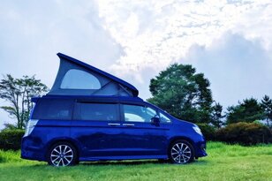 「車中泊」あると便利なアイテム12選！「手作り・100均・プチプラ」で安価に作る「超快適空間」