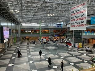 「4年ぶり全面運休」も話題に… 北の「超エンタメ空港」北海道・新千歳空港のディープな魅力と「周辺アウトドアスポット」