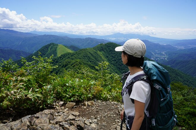 首都圏からのアクセス抜群！ 日帰り登山でもアルペン気分「谷川岳」 特徴的な双耳峰で人気の百名山の画像004