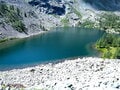 雪を頂くモンテ・ローザ山脈の絶景を望み「白い湖」と「暗い湖」をめぐる！ 「アヴィック山自然公園」の登山道（後編）【ブーツの国の街角で vol.29】の画像017