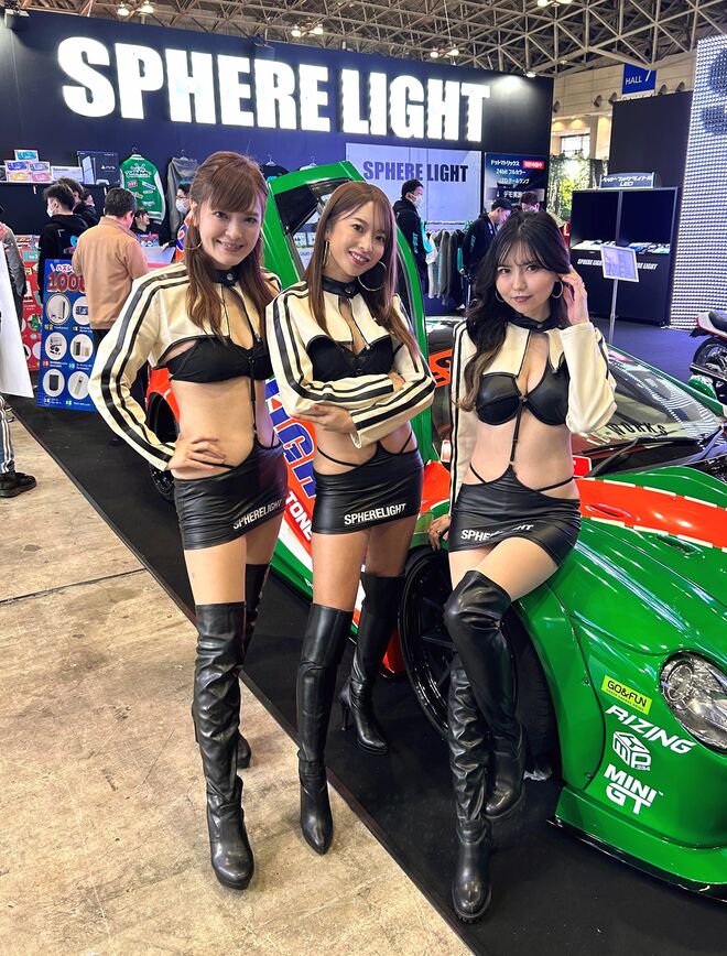 速報！「東京オートサロン 2024」が開幕！！ ド迫力のドリフト走行実演も、“可愛い子ちゃんやセクシー系美女まで” イベントを彩るコンパニオンも、待っている！【編集部リポート 第1弾】の画像019