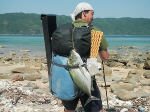 野生食材採集のルールと知識の身につけ方【無人地帯の遊び方 vol.5】