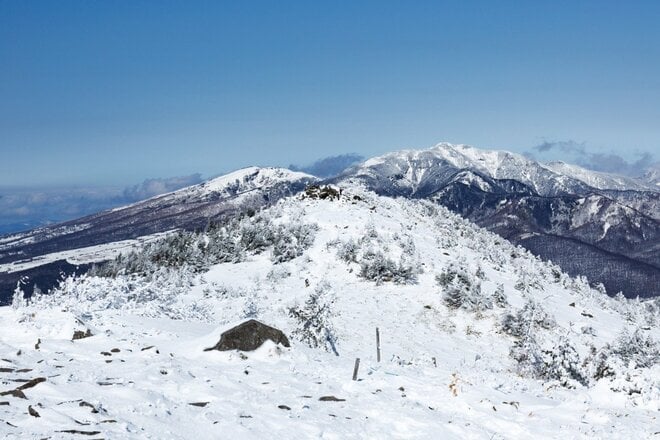 【春の雪山登山入門におすすめ】気軽に楽しめる絶景雪山ルート「湯ノ丸山」への画像004