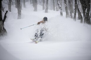 【つがいけマウンテンリゾート】栂池に降る極上の雪「TSUGA POW」に魅了されること確実！ 白馬エリア随一のビッグゲレンデ