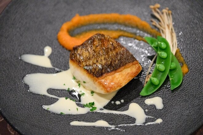 【志賀高原 焼額山スキー場】春スキーにおすすめ「この雪質、一度お試しあれ！」  誰もが “ワンランク上” の滑りができちゃう「極上ゲレンデ」とは、ここのこと！の画像026