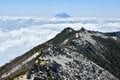 【絶景＆雲海の山歩き】まばゆい新緑の季節「天空のオベリスク！ 展望が気持ちいい南アルプス・鳳凰三山巡り」 2022年／山梨県の画像002