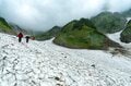 白馬大雪渓を登りきった先に待つ至極の山小屋！  大満足の “夕食バイキング” と “快適＆安心” が詰まった「白馬岳頂上宿舎」【長野県白馬村】の画像002