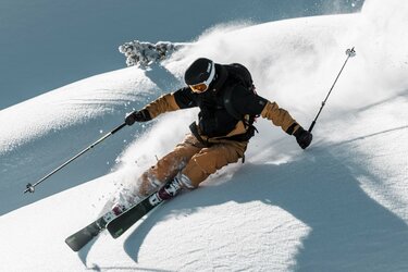 パウダースノーを思いのままに滑りたい！【ELAN (エラン)】「RIPSTICK