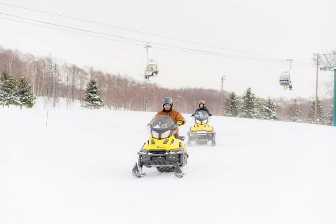 春の北海道で最高体験！ 「ルスツリゾートのカニ食べ放題＆春スキーを満喫」 北海道・2026年の画像004