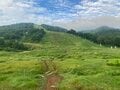 一度は登りたい「広い山頂」が絶景の山！ 眼下の眺めも良いけれど「大湿原・岩塊の大地」頂上エリアこそ見どころ【蓼科山／硫黄岳／苗場山】 の画像010