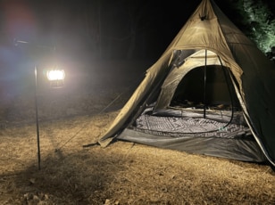 冬キャンプ「お金をかけない寒さ対策」！ カンガルースタイルははたして有効か？ テント in テント実地検証体験レポ