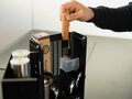 「キッチンギア」キャンプへまとめて持ち運び！  包丁スタンド＆調味料＆小物 “パカッ” と展開！【DOD「シェフレルシェルフLITE」】の画像003