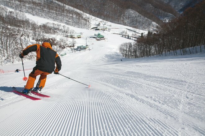 【ホワイトワールド尾瀬岩鞍】「雪質・コース・施設・アクセス」全てが高レベル！  アルペンのメッカに隠された別の顔「フリーライドのポテンシャル」の画像002