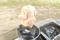 インパクト抜群「インスタ映え」キャンプ料理！  簡単3ステップでアウトドア定番「ビアチキン」を美味しく手軽に作る方法とは？の画像002