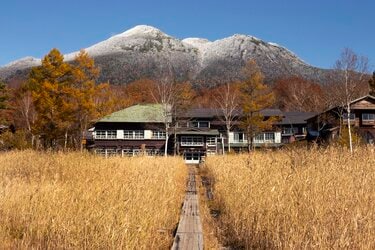 立山待春