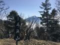 今年の初冠雪はいつ？  うっすら雪化粧の「富士山」を眺める「毛無山」へ！  雲海まとう「冬の始まり」告げる絶景とは「登山レポ」の画像004