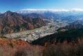 【新潟県・湯沢高原ロープウェイ】新幹線駅から歩いて行けて「大型ロープウェイ」で楽々アクセス！ 山上に広がる深紅に染まった “コキア畑” は写真映え間違いなしの画像001