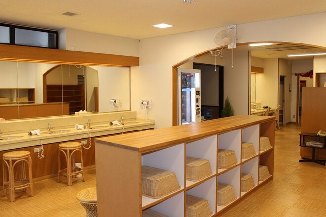 スキー帰りにオススメ！  群馬県沼田市にあるサウナ付き温泉「初穂美肌の湯」 トロトロの湯に癒される【山帰り、今日はどこでととのう？ vol.1】の画像004