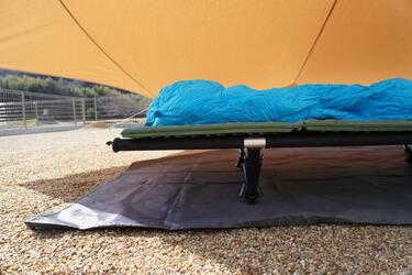 3ページ目) 手軽で開放的なアウトドアキャンプ「タープ泊」3大難点「雨