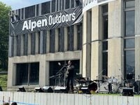 「絶景」の音楽フェス！ アルペンアウトドアーズ プレゼンツ『HAKUBAヤッホー！ FESTIVAL 2023』【白馬岩岳・5月27日 イベントレポート】