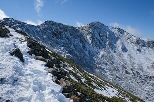 秋冬「山岳絶景」の極み！  雪化粧の女王「仙丈ヶ岳」より「富士山・北岳」コラボと「乗鞍岳＆甲斐駒ヶ岳＆鳳凰三山＆鋸岳」を望む「11月 南アルプス」絶景登山レポ！